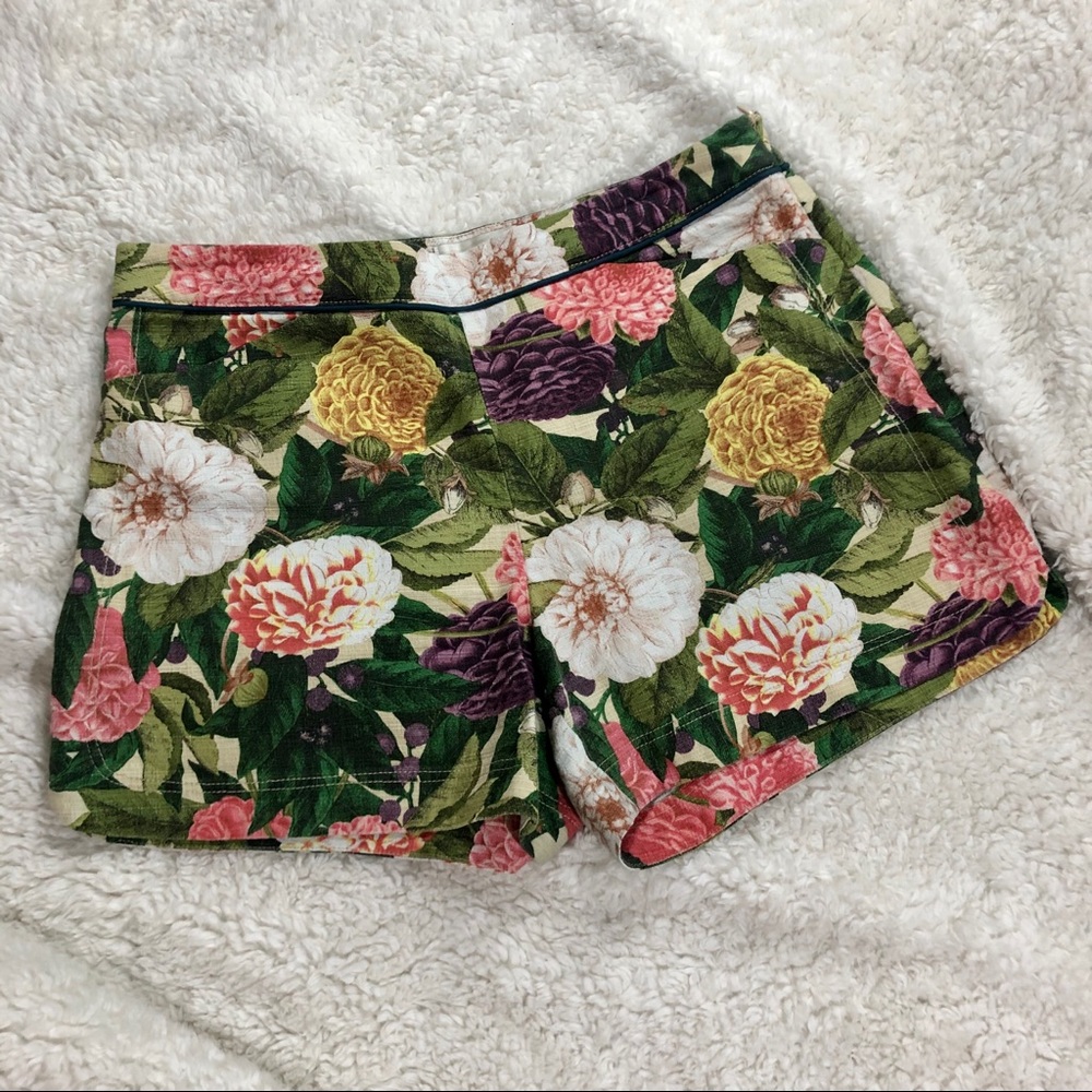 Elevenses Floral Shorts
